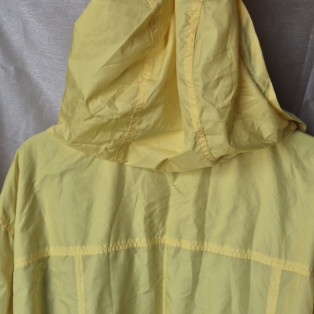 DKNY Men's Vibrant Yellow Windbreaker- XXL - Picture 14 of 15